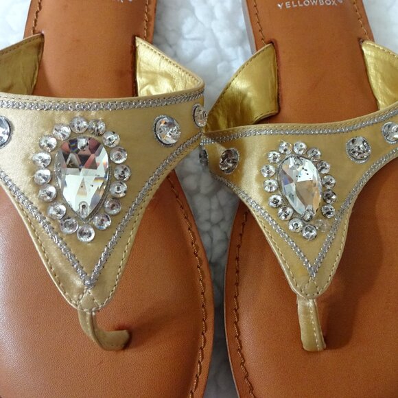 Yellow Box thong sandals Silver and Gold Crystals NIB sz8.5 - Picture 7 of 7
